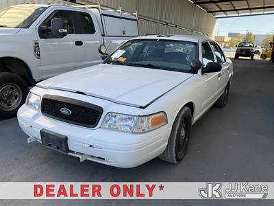 2010 Ford Crown Victoria Police Interceptor 4-Door Sedan