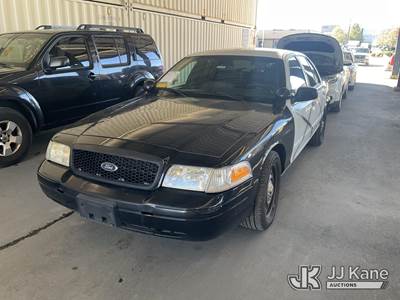 2011 Ford Crown Victoria Police Interceptor 4-Door Sedan