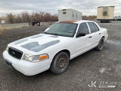 2008 Ford Crown Victoria Police Interceptor 4-Door Sedan