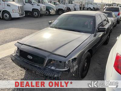 2008 Ford Crown Victoria Police Interceptor 4-Door Sedan