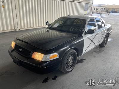 2008 Ford Crown Victoria Police Interceptor 4-Door Sedan