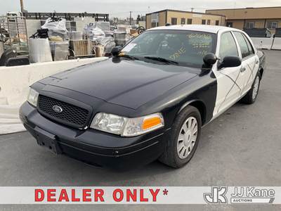 2007 Ford Crown Victoria Police Interceptor 4-Door Sedan