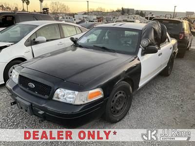 2011 Ford Crown Victoria Police Interceptor 4-Door Sedan