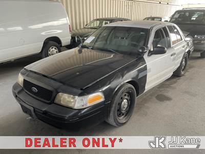2011 Ford Crown Victoria Police Interceptor 4-Door Sedan