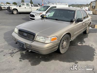 2011 Ford Crown Victoria Police Interceptor 4-Door Sedan