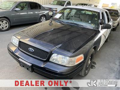 2007 Ford Crown Victoria Police Interceptor 4-Door Sedan