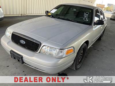 2009 Ford Crown Victoria Police Interceptor 4-Door Sedan