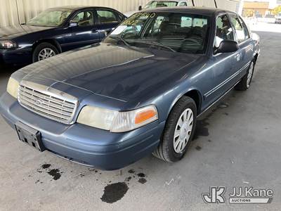 2007 Ford Crown Victoria Police Interceptor 4-Door Sedan
