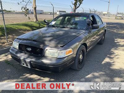 2011 Ford Crown Victoria Police Interceptor 4-Door Sedan