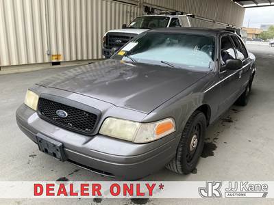 2011 Ford Crown Victoria Police Interceptor 4-Door Sedan