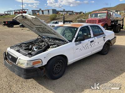 2007 Ford Crown Victoria Police Interceptor 4-Door Sedan