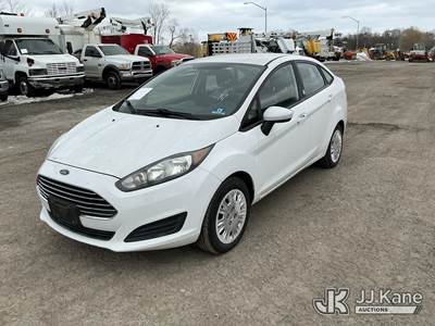 2014 Ford Fiesta 4-Door Sedan