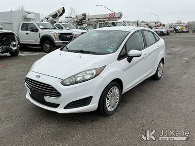 2014 Ford Fiesta 4-Door Sedan