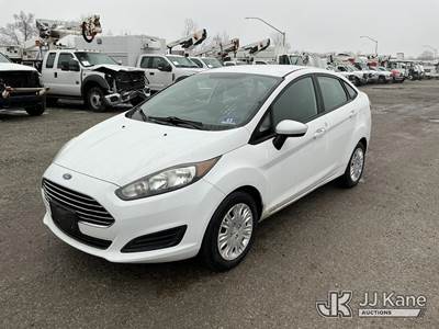 2015 Ford Fiesta 4-Door Sedan