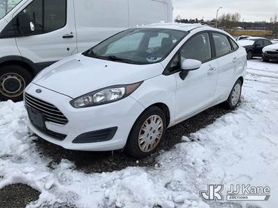 2015 Ford Fiesta 4-Door Sedan