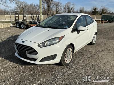 2014 Ford Fiesta 4-Door Sedan