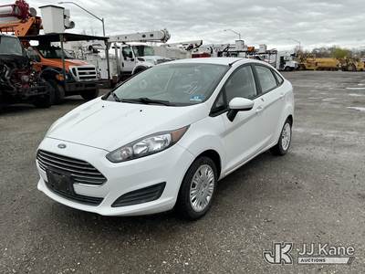 2014 Ford Fiesta 4-Door Sedan
