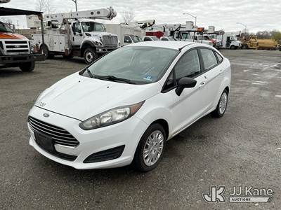 2014 Ford Fiesta 4-Door Sedan