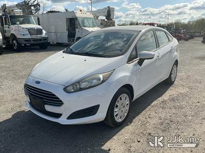 2015 Ford Fiesta 4-Door Sedan