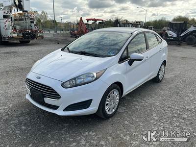 2014 Ford Fiesta 4-Door Sedan