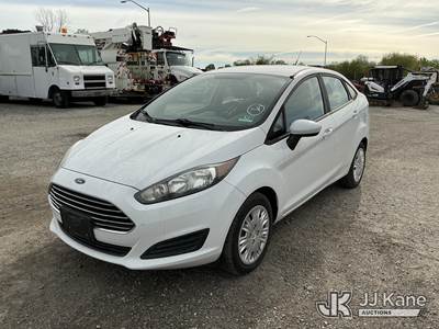 2015 Ford Fiesta 4-Door Sedan