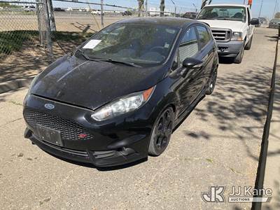 2017 Ford Fiesta 4-Door Hatch Back