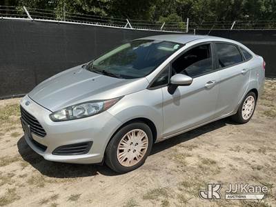 2014 Ford Fiesta S 4-Door Sedan