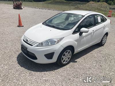 2013 Ford Fiesta 4-Door Sedan