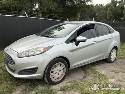 2014 Ford Fiesta 4-Door Sedan