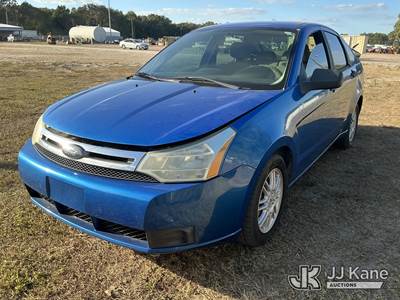 2010 Ford Focus 4-Door Sedan