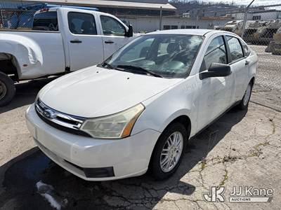 2010 Ford Focus 4-Door Sedan