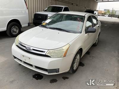 2009 Ford Focus SE Sedan 4-Door Sedan