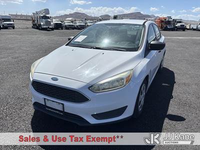 2015 Ford Focus S Sedan 4-Door Sedan