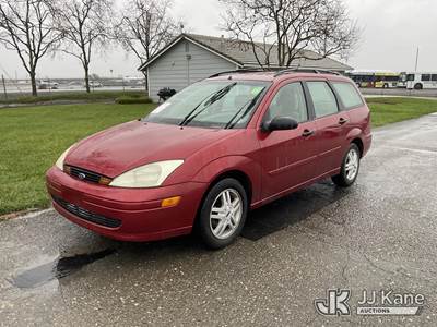 2000 Ford Focus Wagon 4-Door Hatch Back