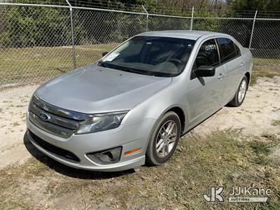 2012 Ford Fusion S 4-Door Sedan