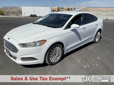 2014 Ford Fusion Hybrid SE sedan