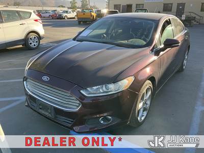 2013 Ford Fusion 4-Door Sedan