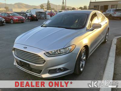 2014 Ford Fusion 4-Door Sedan