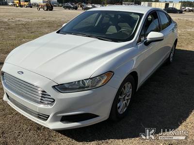 2016 Ford Fusion 4-Door Sedan