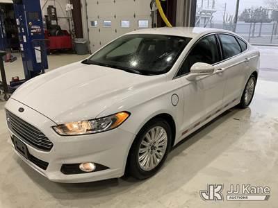 2015 Ford Fusion Energi 4-Door Sedan