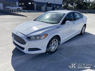 2016 Ford Fusion SE 4-Door Sedan