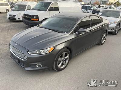 2015 Ford Fusion 4-Door Sedan