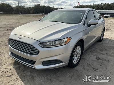 2015 Ford Fusion 4-Door Sedan