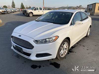2014 Ford Fusion 4-Door Sedan