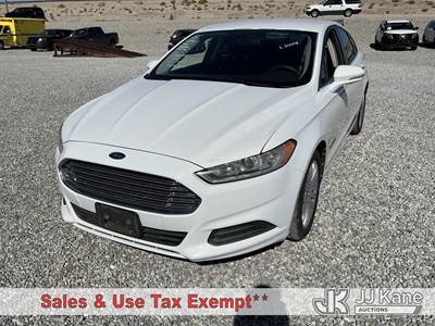 2013 Ford Fusion 4-Door Hybrid Sedan