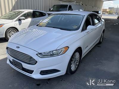 2015 Ford Fusion 4-Door Sedan