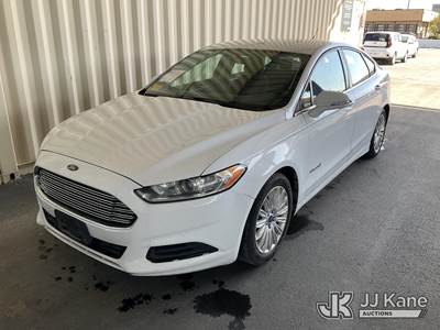 2015 Ford Fusion Hybrid SE 4-Door Sedan