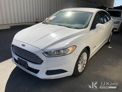 2014 Ford Fusion 4-Door Sedan