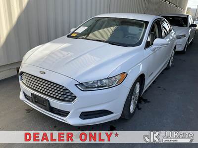 2016 Ford Fusion Hybrid SE 4-Door Sedan