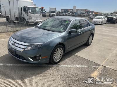 2012 Ford Fusion Hybrid Sedan 4-Door Sedan